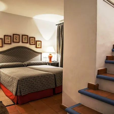 Hotel Boutique Casa De Orellana 3*