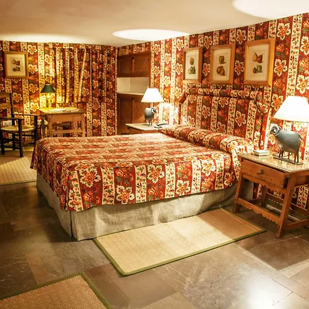 Hotel Boutique Casa De Orellana 3*