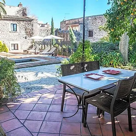 Hotel Boutique Casa De Orellana 3*