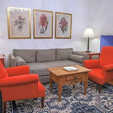 Hotel Boutique Casa De Orellana 3*