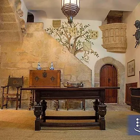 Hotel Boutique Casa De Orellana 3*