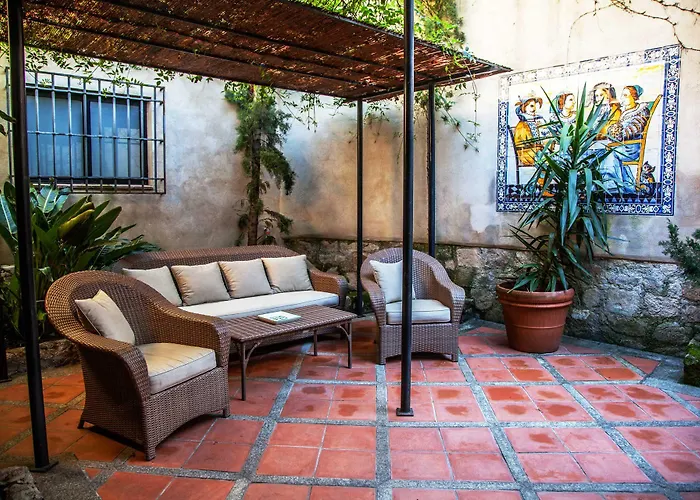 Boutique Casa De Orellana Hotel